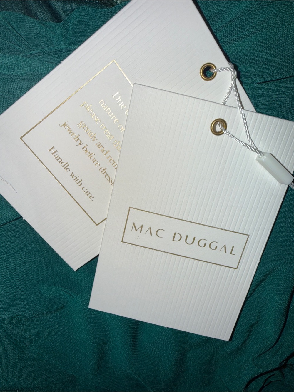 Mac Duggal Asymmetrical Gathered Dress
Size 2 or 10
MSRP $298
New with Tag - Picture 6 of 7